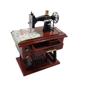 CAIXA MUSICAL COSTURA