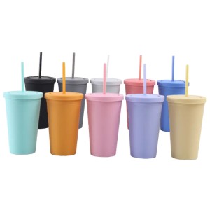 COPO DE PLASTICO COM CANUDO 450ML